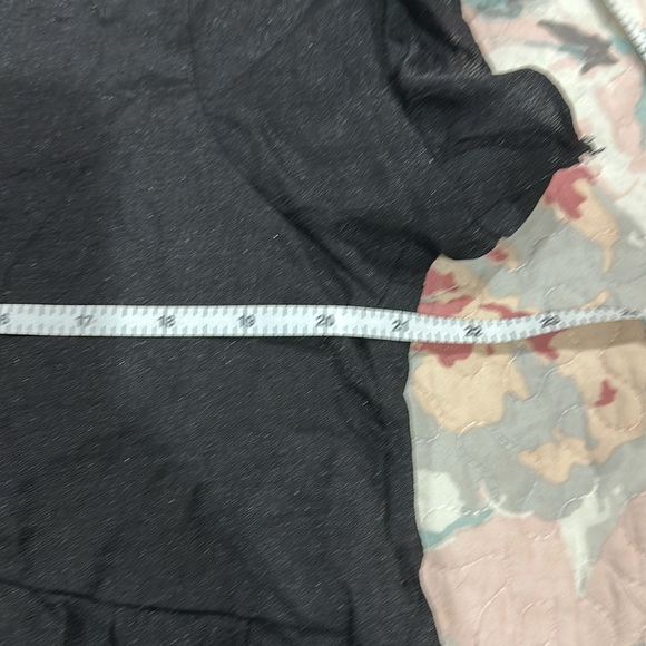 NWT Solid Butterfly Sleeve Collared Button Up Blouse. -A6 - Picture 5 of 6